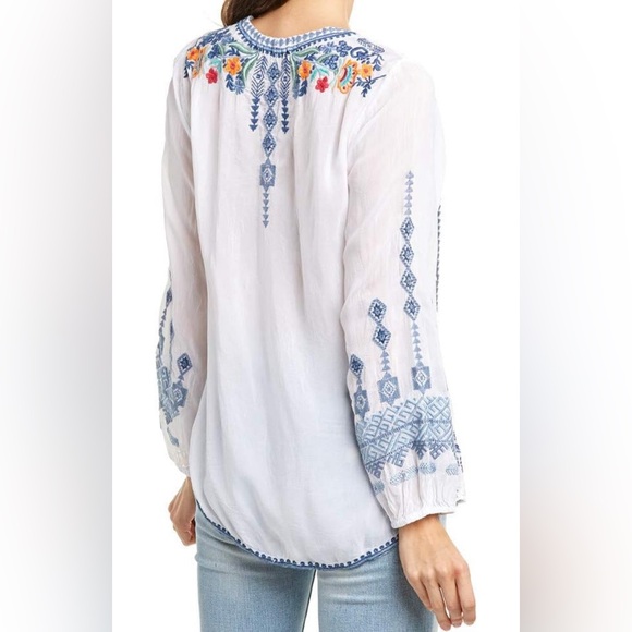 Johnny Was Chelsee VNeck Top Sz M - Picture 10 of 10